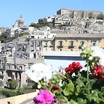 Ibla Barocca فندق مبيت وإفطار 4*