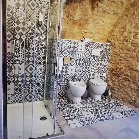 Ibla Barocca Oda ve Kahvaltı 4*