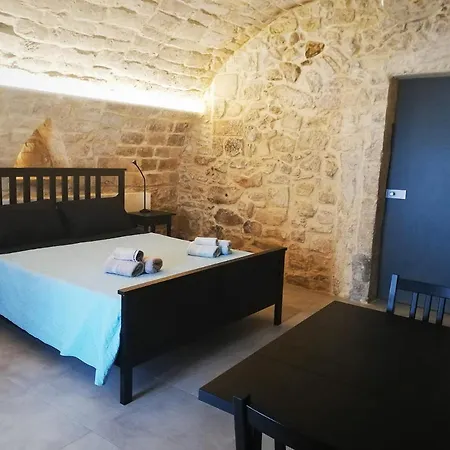 Ibla Barocca Bed & Breakfast 4*