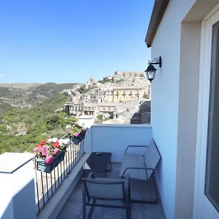 Ibla Barocca 4* راغوزا