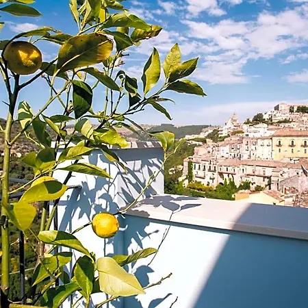 Ibla Barocca Bed & Breakfast 4*
